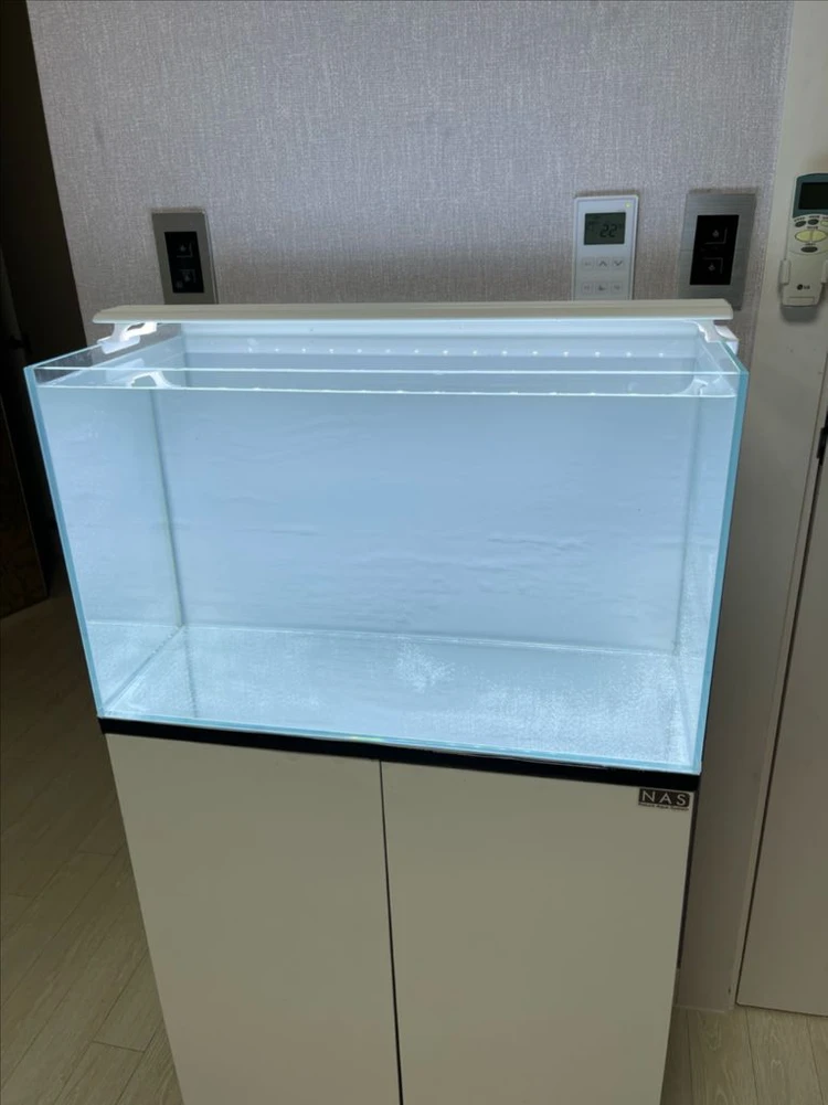 (경기 북부) NAS 2자 슬림 올디아망 60X30X36 6T 수조 축양장 세트 어항 받침대 판매 (개별 가능) 이미지