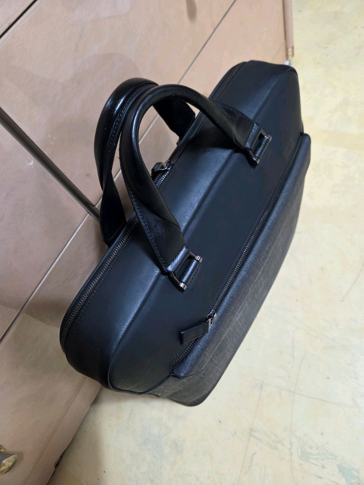 투미 정품 애쉬 이미지