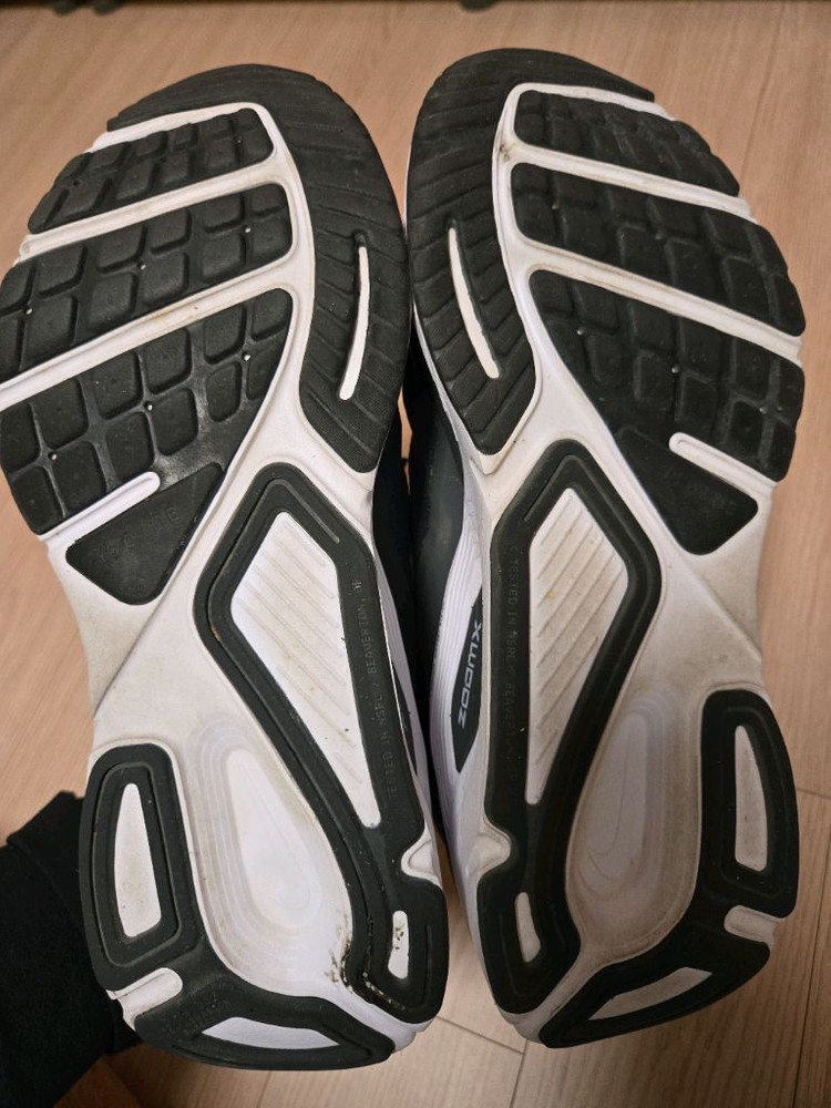 [270] 나이키 스트럭처 플러스 이미지