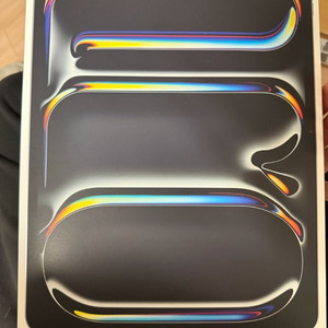 아이패드 프로 13 M5 셀룰러 미개봉 이미지