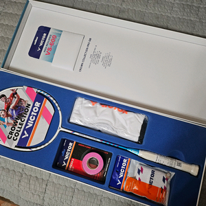 빅터 크라운 컬렉션 배드민턴 라켓 패키지(새상품) 이미지