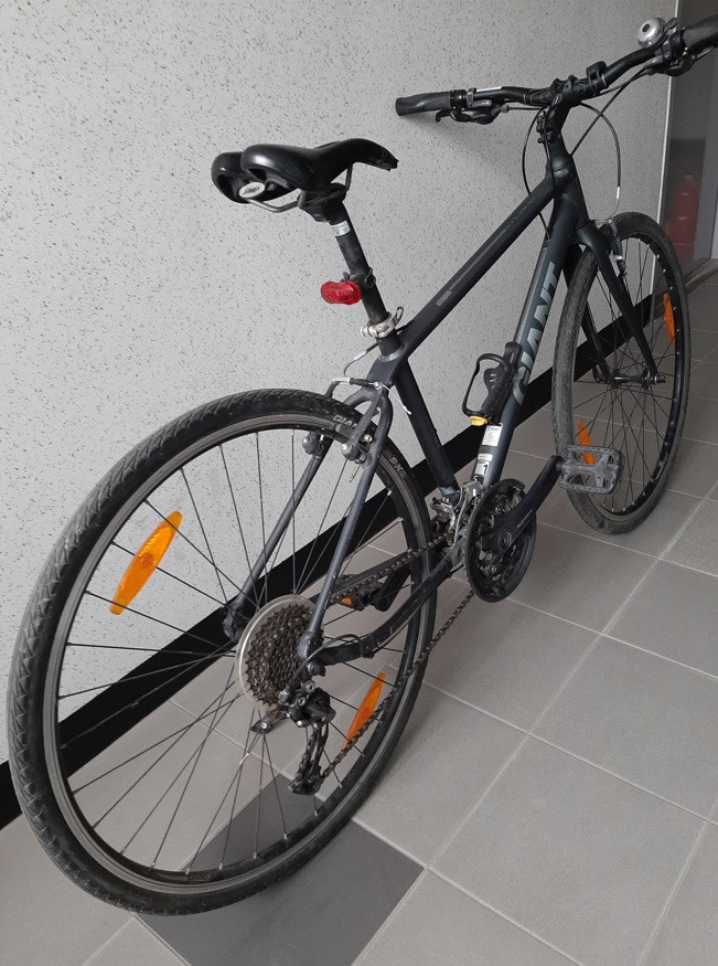 자이언트 상위모델 에스케이프1 카본포크 하이브리드 자전거 실내보관 상태좋음 이미지