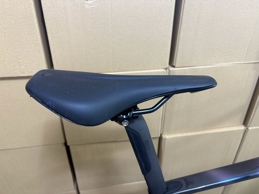 스캇 2025 에딕트 RC 10 선빔 블랙 S 사이즈 팝니다 이미지