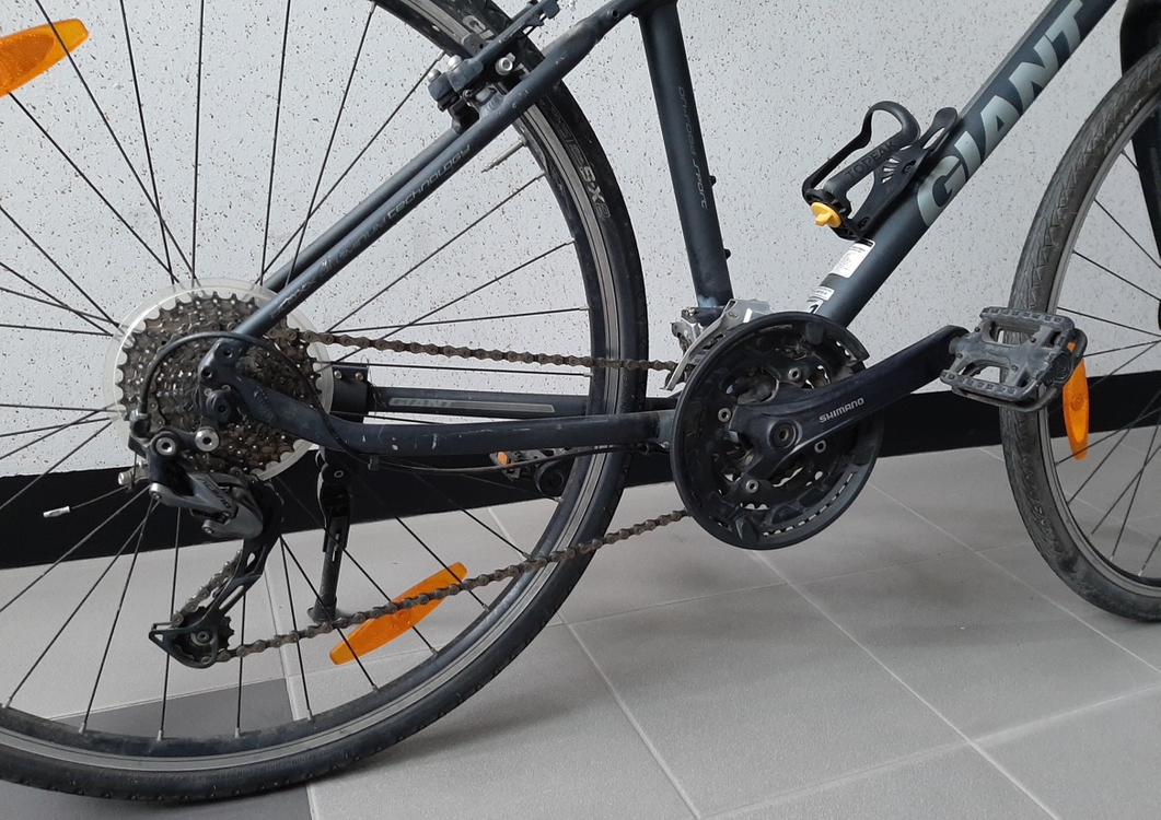 자이언트 상위모델 에스케이프1 카본포크 하이브리드 자전거 실내보관 상태좋음 이미지