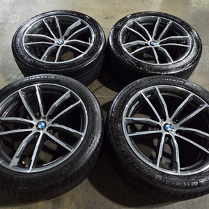 BMW G30 5시리즈LCI 662M 18인치 정품 휠타이어 이미지