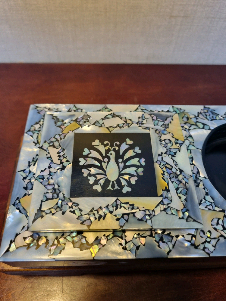 [근대사 기물]한국 나전칠기 자개 상감 연초함+일본 이동식 무쇠 연초함 이미지