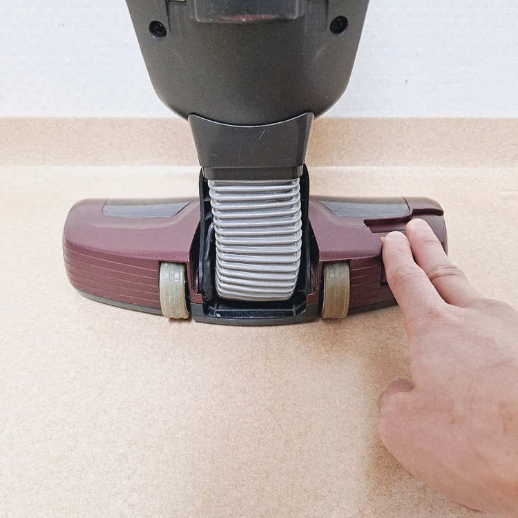 정상작동 일렉트로룩스 무선청소기 배터리43분 와인색 2in1 스틱+핸디형 이미지