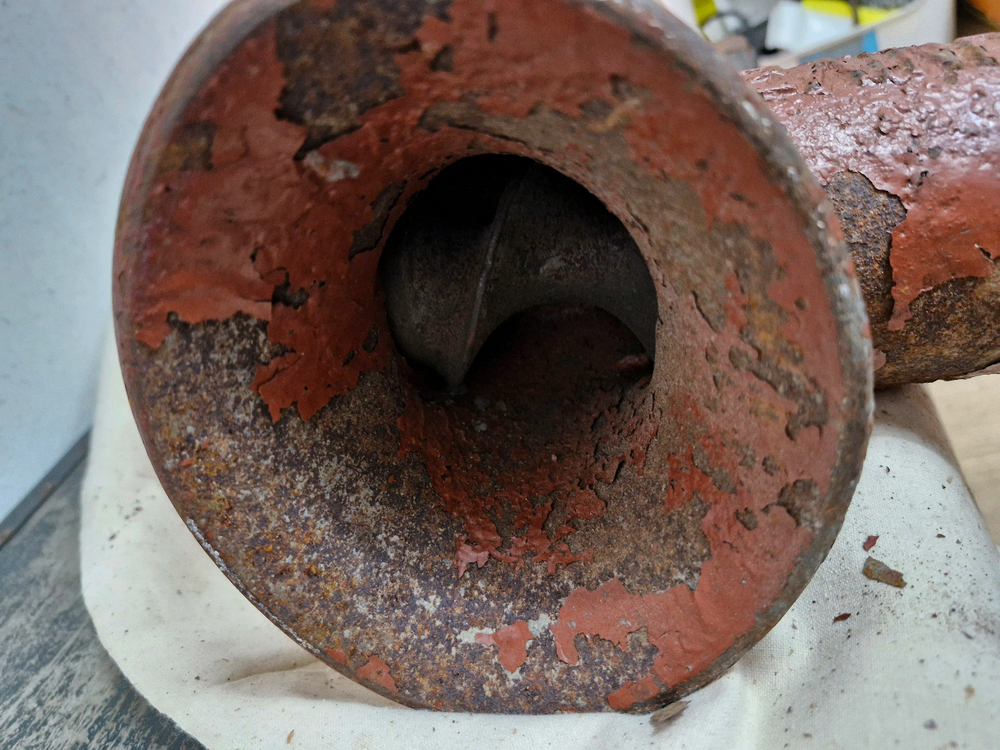 빈티지 유럽 무쇠 그라인더 입니다 이미지