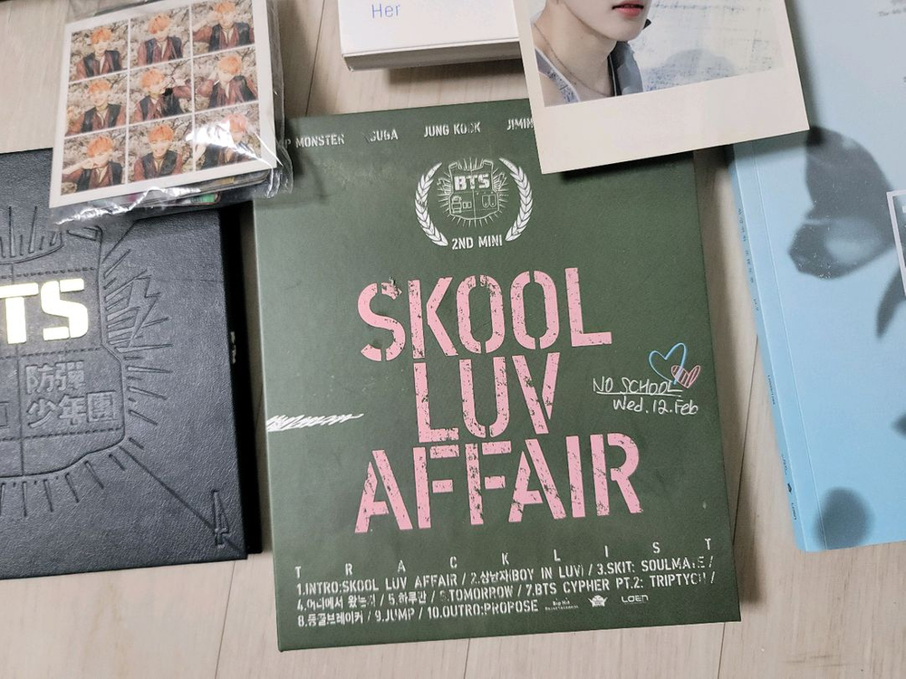 BTS방탄소년단 개봉앨범 이미지