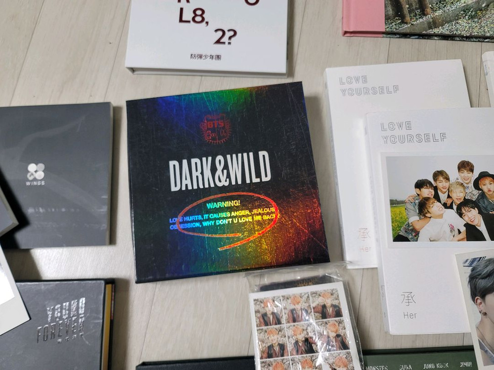 BTS방탄소년단 개봉앨범 이미지