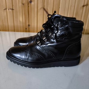 250mm 코오롱스포츠 블랙 윙팁 레이스업 부츠 이미지