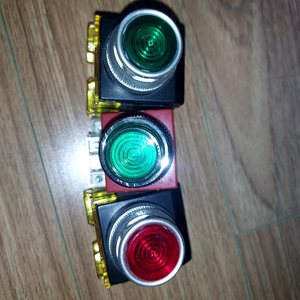 푸시버튼 스위치 이미지