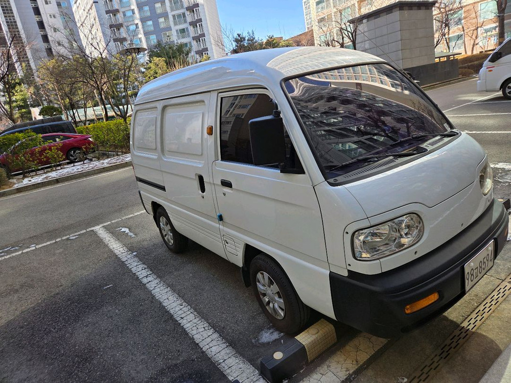 승합차 중고차 이미지