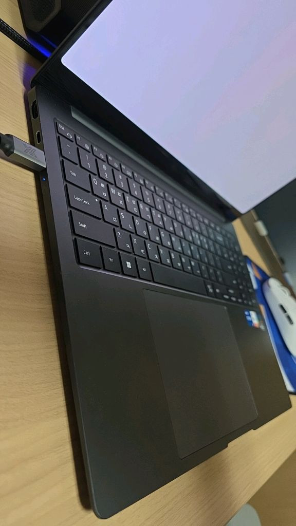 갤럭시북3 프로 16인치 램32GB 이미지