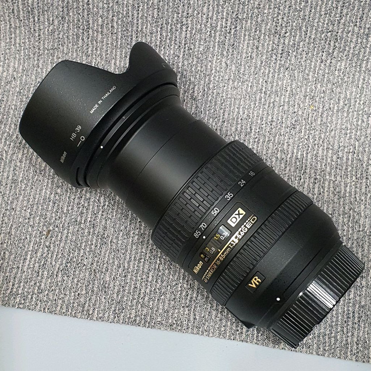 니콘 AF-S 16-85mm 줌렌즈 이미지