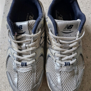 뉴발란스키즈 530 210 이미지