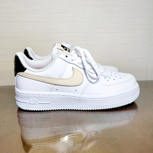 (225) 나이키 W 에어 포스 1 07 화이트샌드 이미지