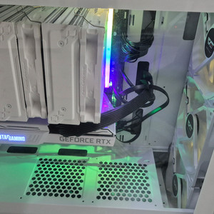 하이엔드급 라이젠 9900x + 2TB 990pro + rtx3070 이미지