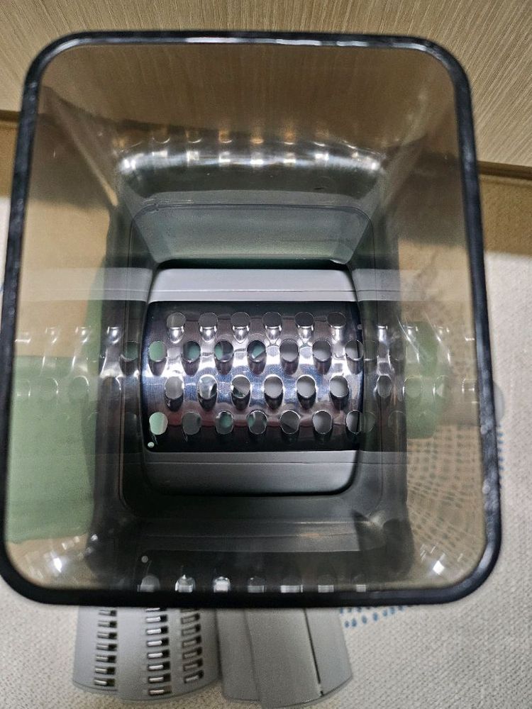 퀸나 수동 회전 채칼 이미지