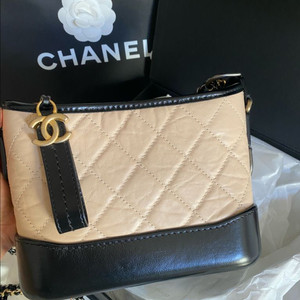 샤넬 가브리엘 호보백 베이지 스몰 백화점구매풀세트 이미지