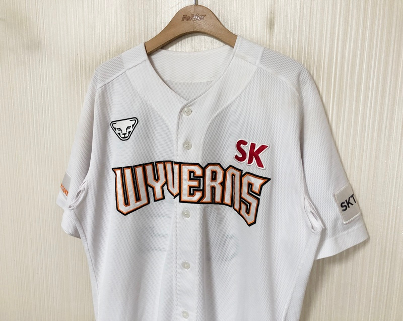 KBO 다이나핏 SK와이번스 선수실착 홈유니폼/져지 #32 허민혁 이미지