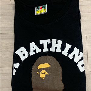 베이프 반팔티 블랙 XXL(105) 새상품 이미지