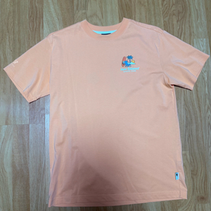 뉴발란스 반팔 티셔츠 팝니다 이미지