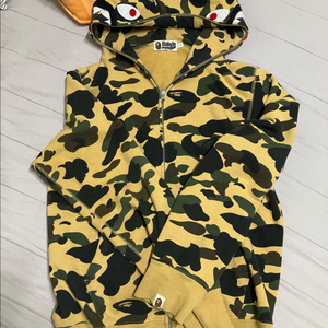 급처)베이프 샤크 카모 후드집업 황계 L 이미지