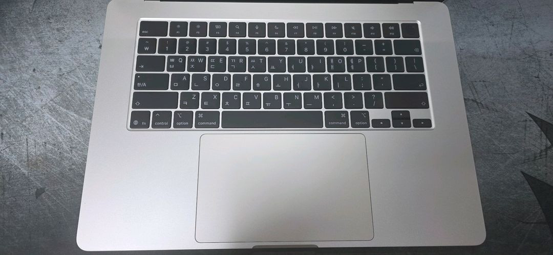 맥북 에어 15 M5, 512GB, 16GB 팝니다 이미지