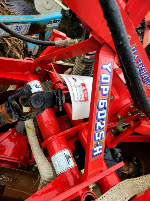 트랙터용 8련 원판쟁기 이미지