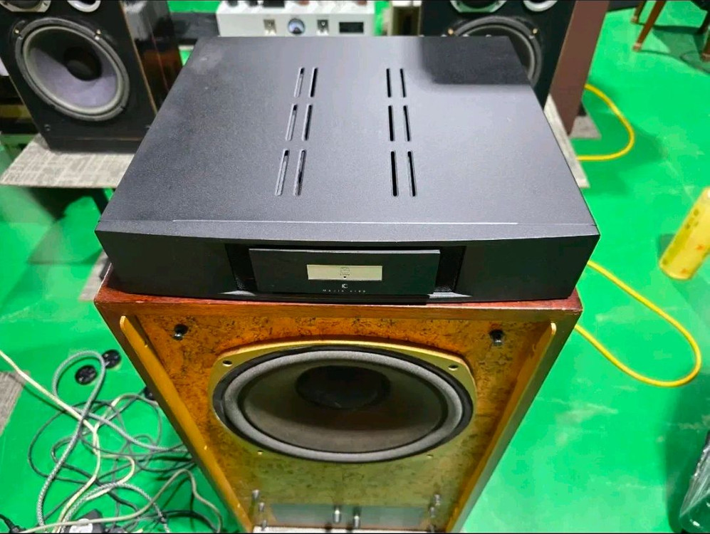 출시가 520만원 영국 린 Linn Majik 4100 4채널 파워엠프 이미지
