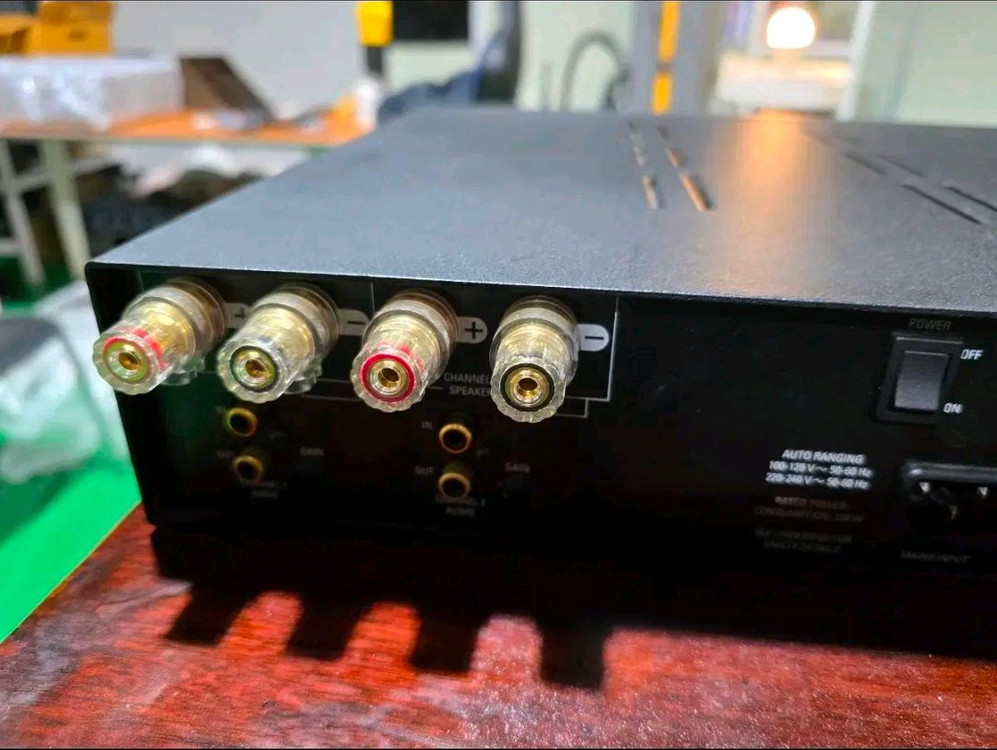 출시가 520만원 영국 린 Linn Majik 4100 4채널 파워엠프 이미지