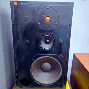 JBL L110 스피커 이미지