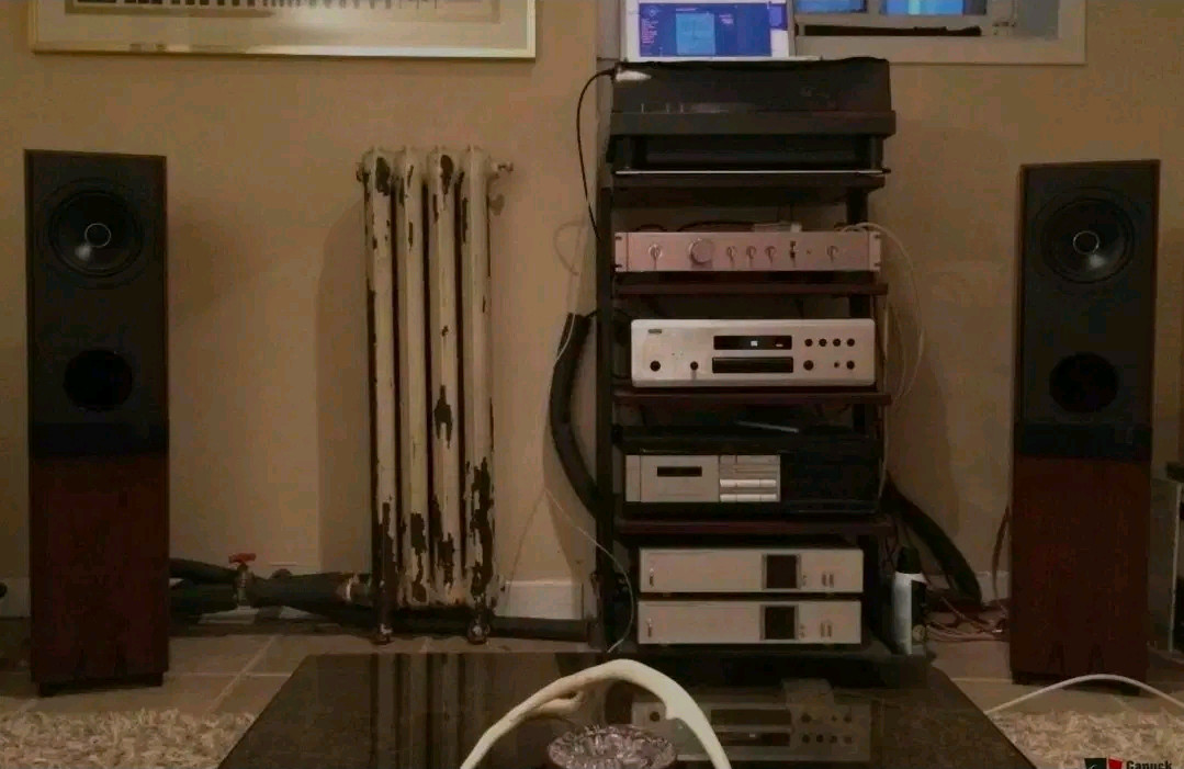 영국 KEF Reference 103/4 톨보이 스피커 이미지