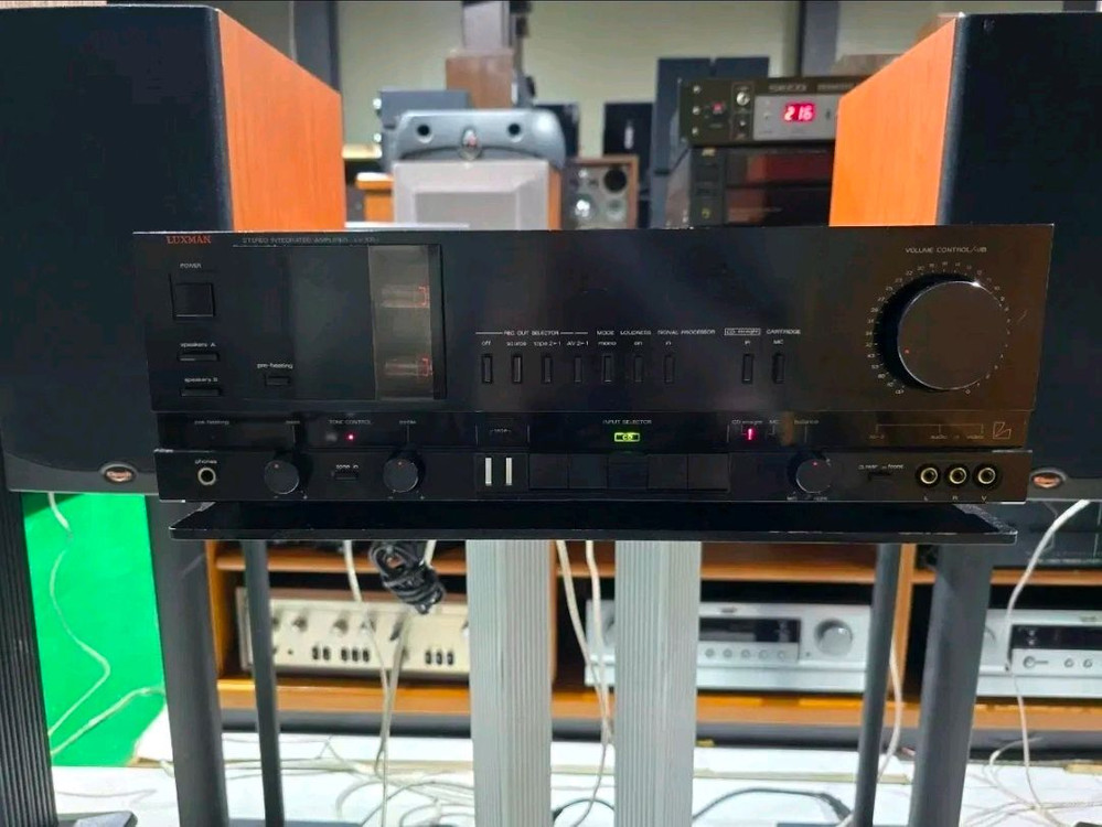 LUXMAN LV-105V 하이브리드 진공관 인티엠프 이미지