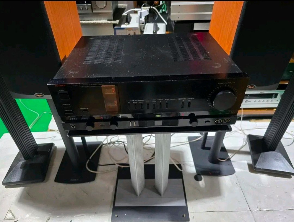 LUXMAN LV-105V 하이브리드 진공관 인티엠프 이미지