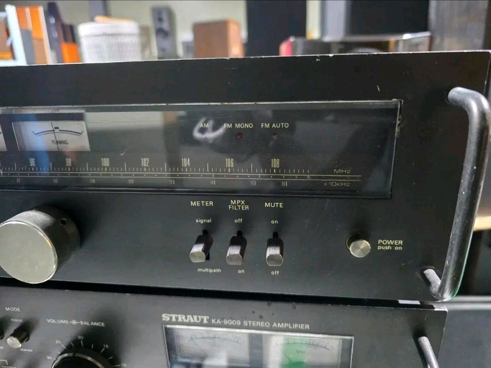 Straut(스트라우트)ka-9000 인티앰프 T7090 튜너 이미지
