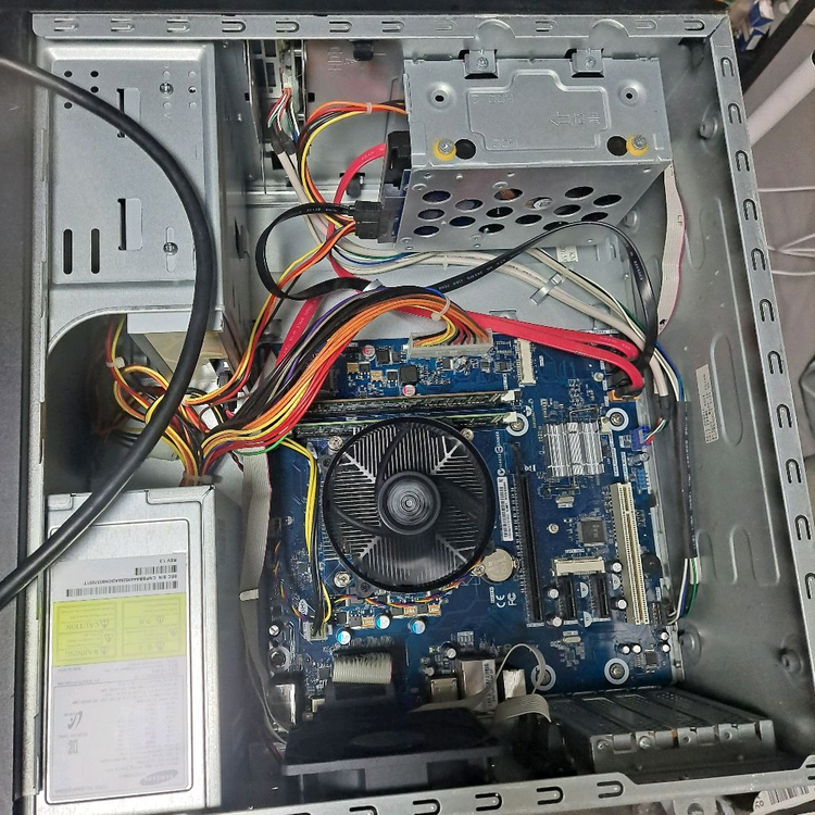컴퓨터 G3220 RAM8 SSD120 HDD500 사무용 인강용CPU 펜티엄 G3220RAM 8GBSSD 120G 이미지