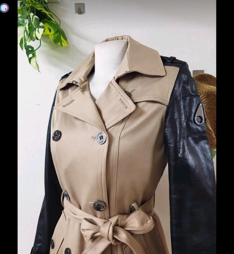 무스너클 소가죽 트렌치코트 팝니다 이미지