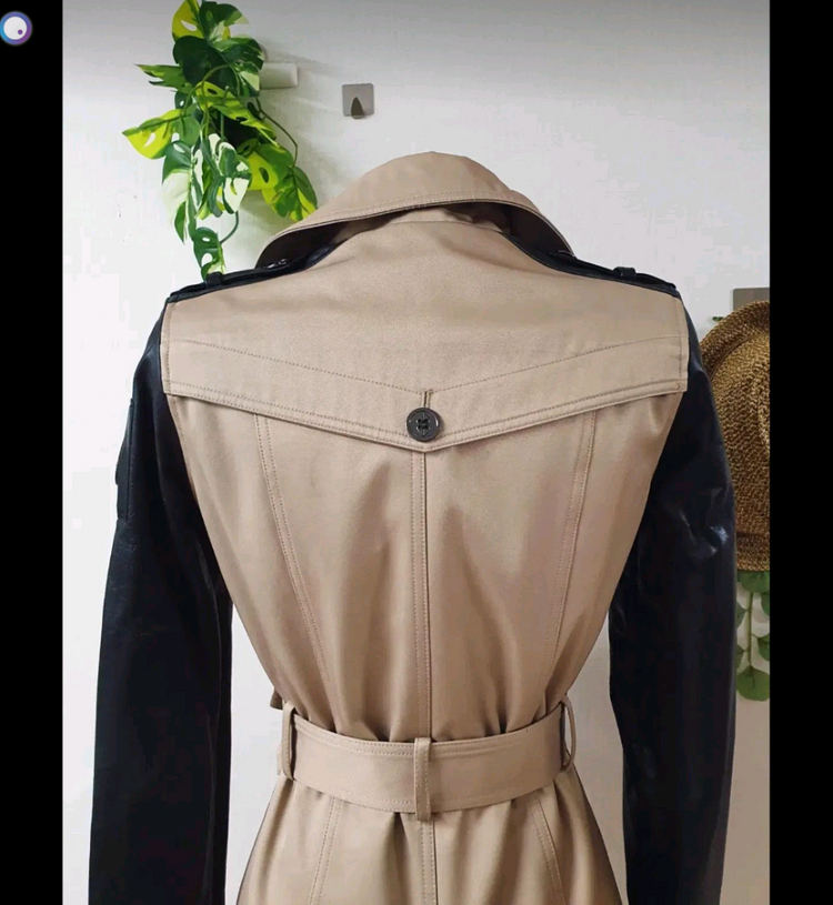 무스너클 소가죽 트렌치코트 팝니다 이미지