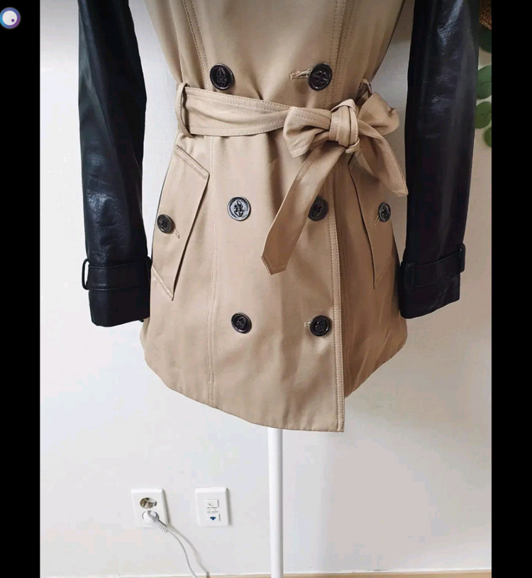 무스너클 소가죽 트렌치코트 팝니다 이미지