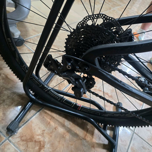 비앙키 mtb 자전거 판매해요 22년식 원가700만원 이미지