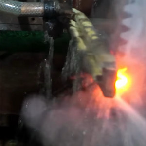 철도공사용 전동굴삭기고주파 열처리 100개 1000개 만개 소량 대량 당일 출고 가능한 곳 부천 인천 시흥 김포 시 이미지