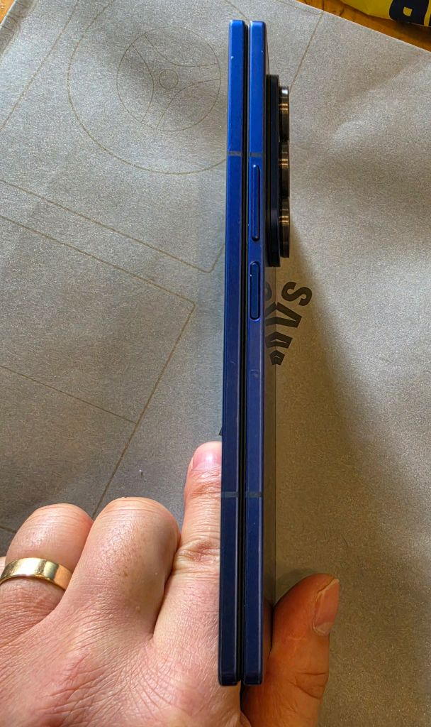 갤럭시폴드7 256GB 이미지