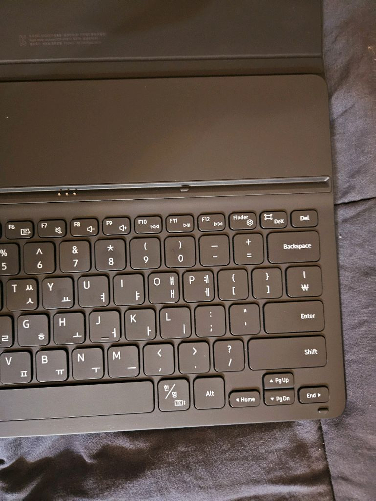 삼성 갤럭시탭 S9 플러스 키보드 케이스 북커버 이미지