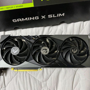 RTX 4070 Ti SUPER 그래픽카드 이미지