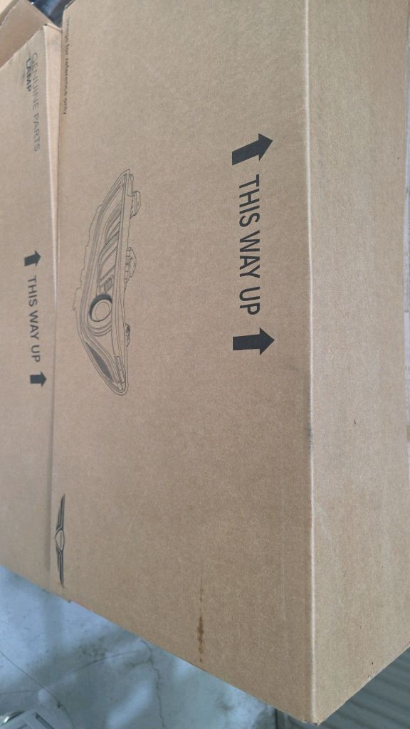 그랜져 IG PE 헤드램프 새제품 이미지