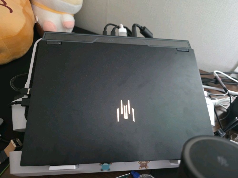 5070TI 게이밍 노트북 에이서 프레데터 이미지