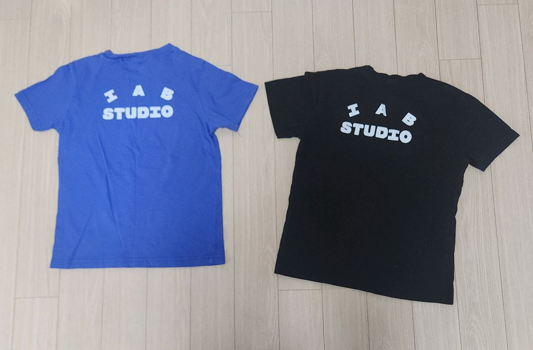 IAB STUDIO 키즈 반팔 티셔츠 150 사이즈 (2장)검정색은 판매완료!! 이미지