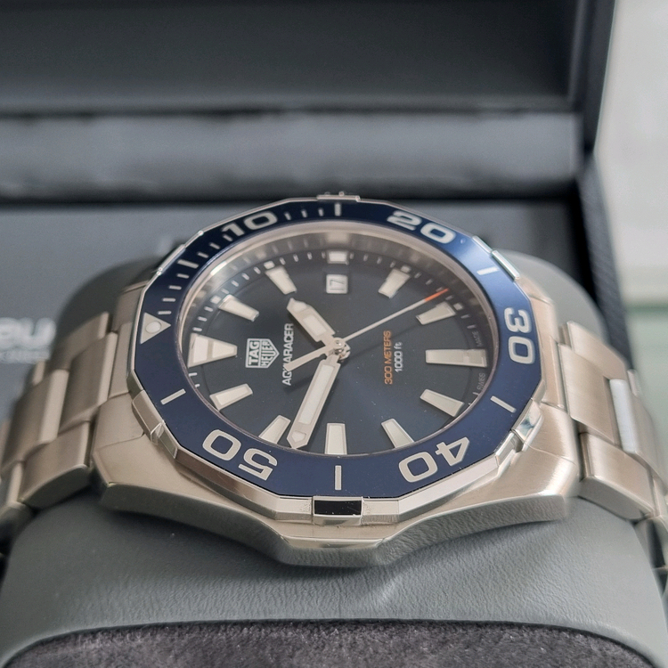 태그호이어 아쿠아레이서 300 41mm 쿼츠 청판 WAY111C(2020.12) 이미지